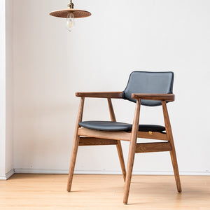 Nordic Minimalist Solid Wood Dining Chair